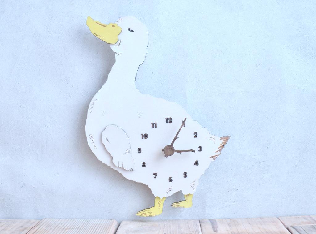 ヴィンテージ風！アヒルがフリフリ歩く レギュラーサイズ 時計 木製 掛け時計