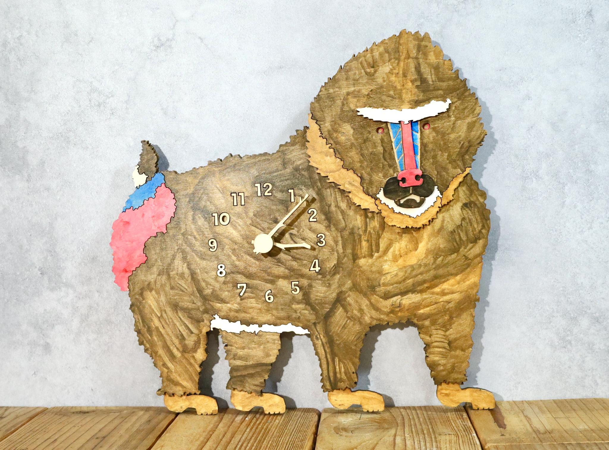 マンドリルと強くたくましく生きていける レギュラーサイズ 時計 木製 掛け時計